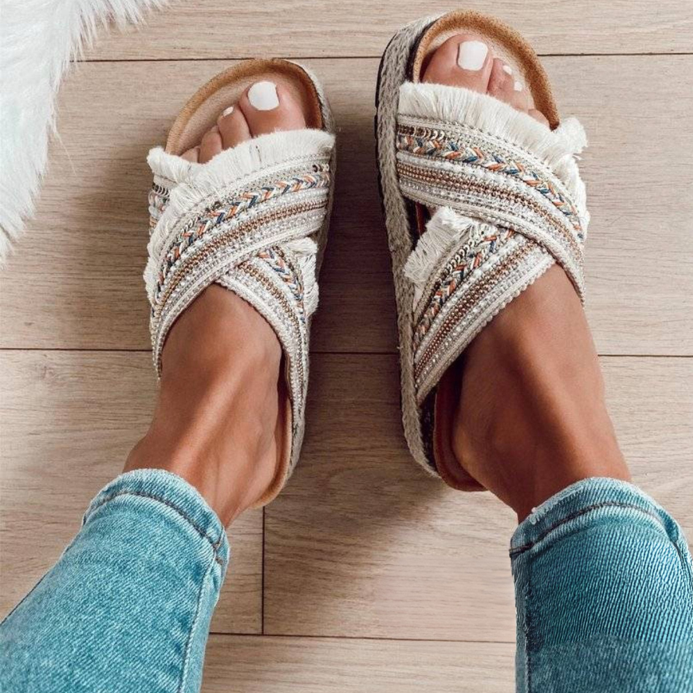 Merel Beige Slipper